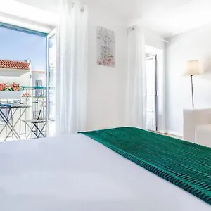 Inloveapartments - Alfama Balcony Apartment Lisbon